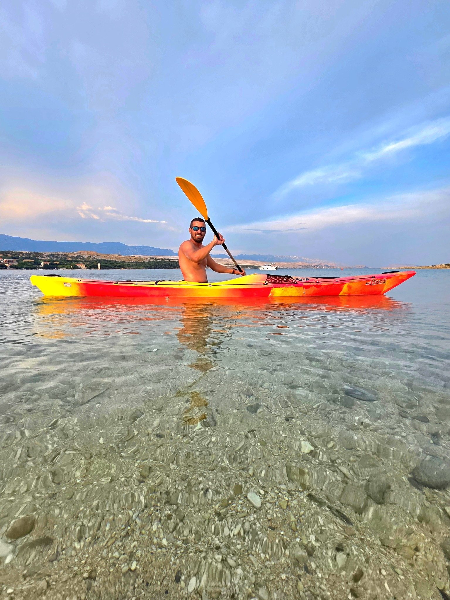 Kayaks at the Caska base